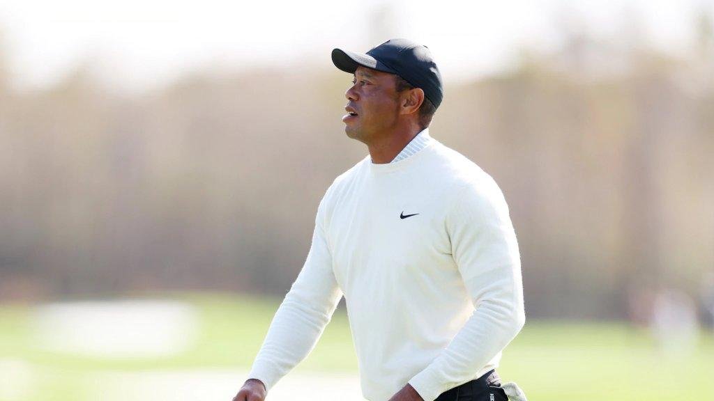 Tiger Woods no está preocupado por su lesión antes del PNC Championship